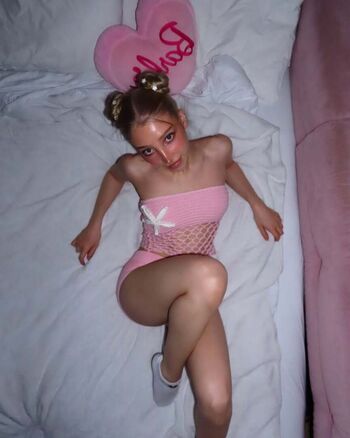 Rosegnlz leaked private photo uncensored HD quality