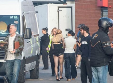 Sabrina carpenter  page leaked private photo uncensored HD quality