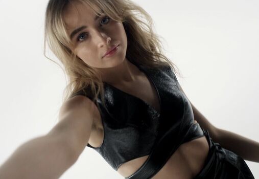 Sabrina carpenter leaked private photo uncensored HD quality
