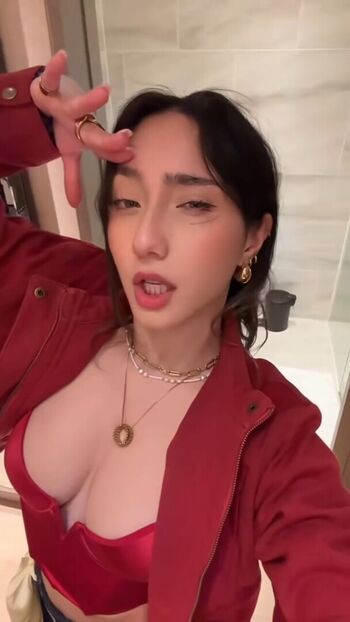 Sabrina pezeshkian page leaked private photo uncensored HD quality
