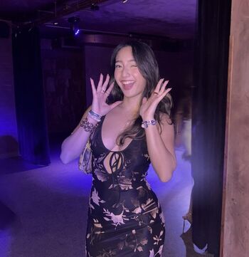 Sabrina pezeshkian page leaked private photo uncensored HD quality