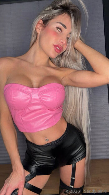 Sandyleinof  page leaked private photo uncensored HD quality