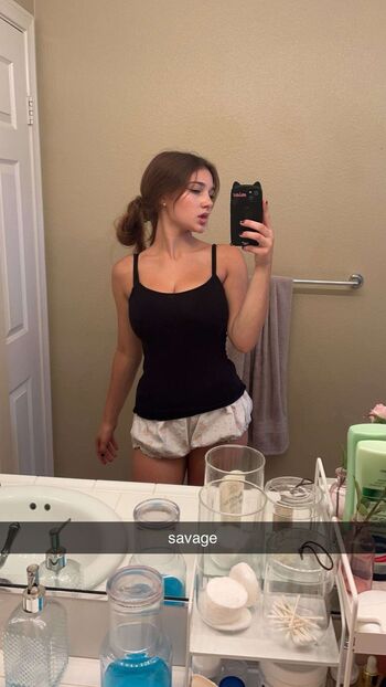 Sara dobrik page leaked private photo uncensored HD quality
