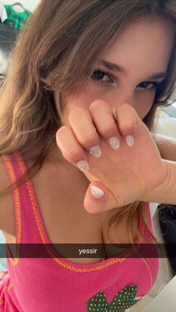 Sara dobrik leaked private photo uncensored HD quality