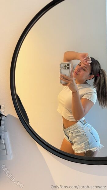 Sarah schwarz leaked private photo uncensored HD quality