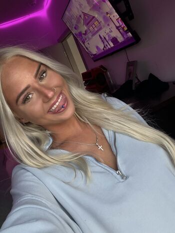 Sariahxxx page leaked private photo uncensored HD quality