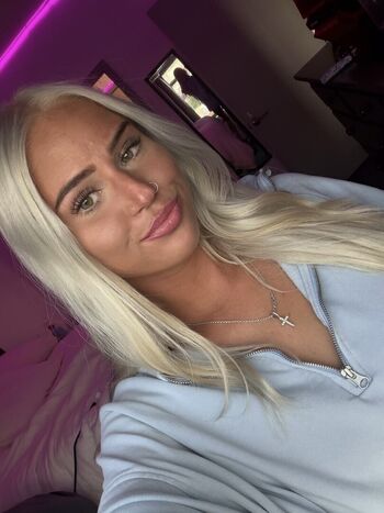 Sariahxxx page leaked private photo uncensored HD quality