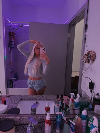 Sariahxxx page leaked private photo uncensored HD quality