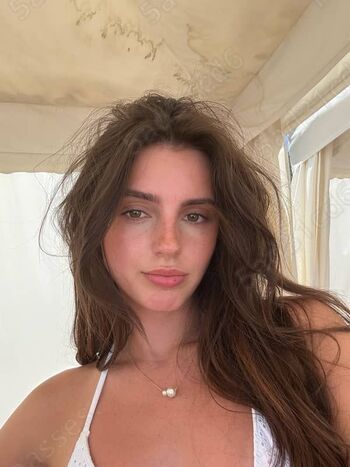 Savannah demers  page leaked private photo uncensored HD quality