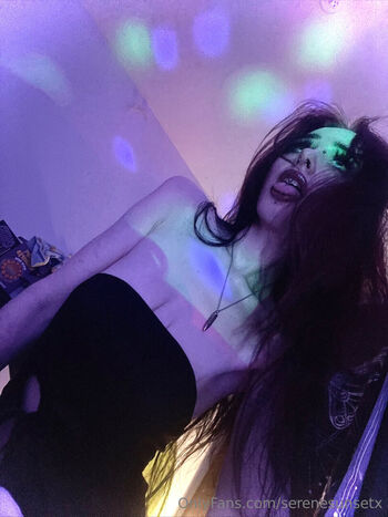 Serenesunsetsx leaked private photo uncensored HD quality