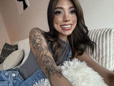 Shefoekeeps leaked private photo uncensored HD quality