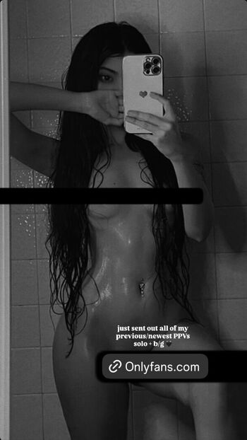 Shefoekeeps leaked private photo uncensored HD quality