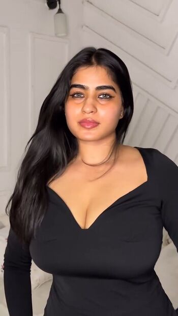 Shilpa chandrashekar leaked private photo uncensored HD quality