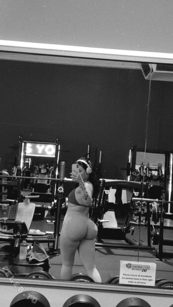 Sinarwtz page leaked private photo uncensored HD quality