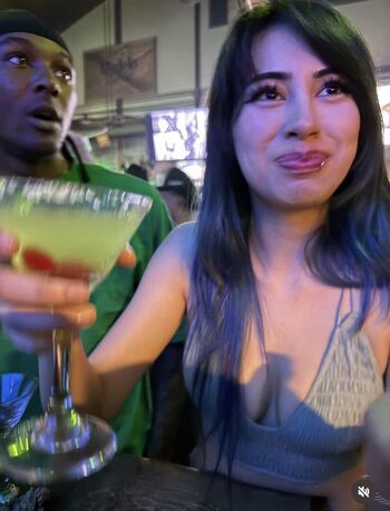 Sisterbryana leaked private photo uncensored HD quality