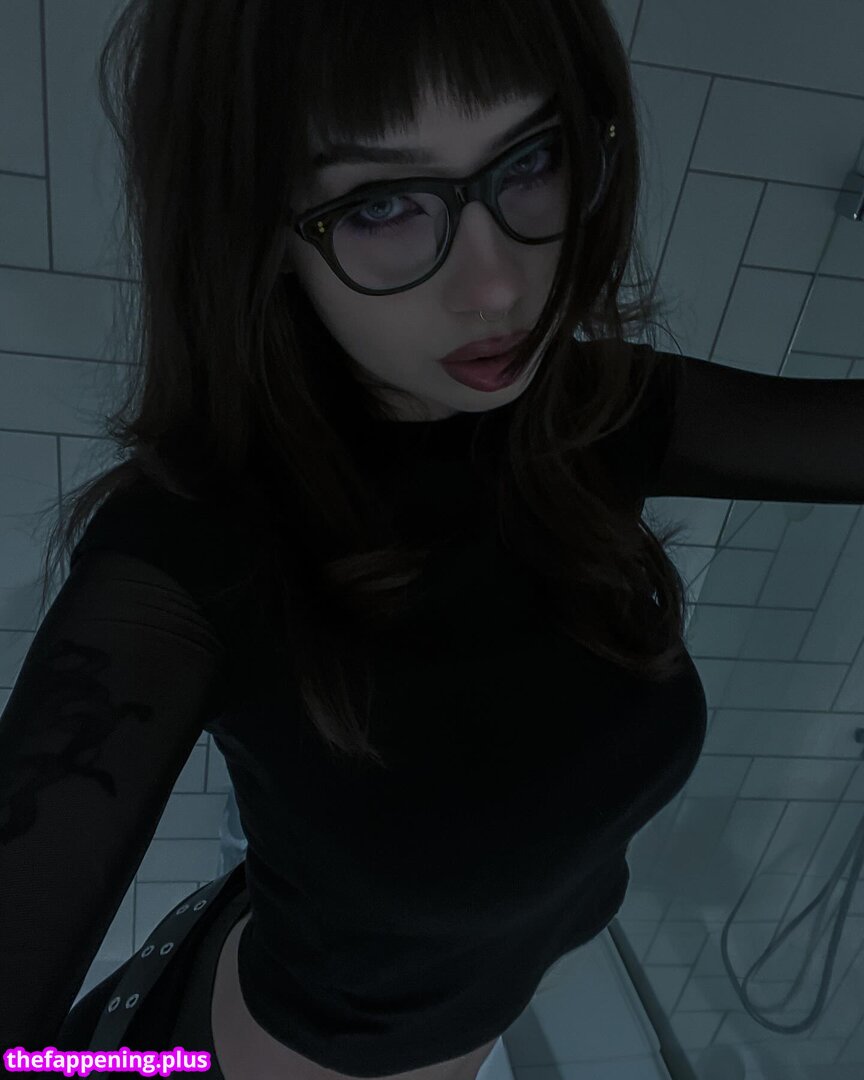 Iluvmeww leaked private photo uncensored HD quality