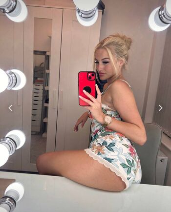 Sophie aspin leaked private photo uncensored HD quality