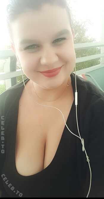 Sophieschmande page leaked private photo uncensored HD quality