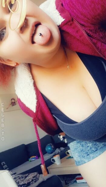 Sophieschmande page leaked private photo uncensored HD quality