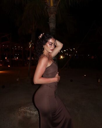 Ssezzzenn leaked private photo uncensored HD quality