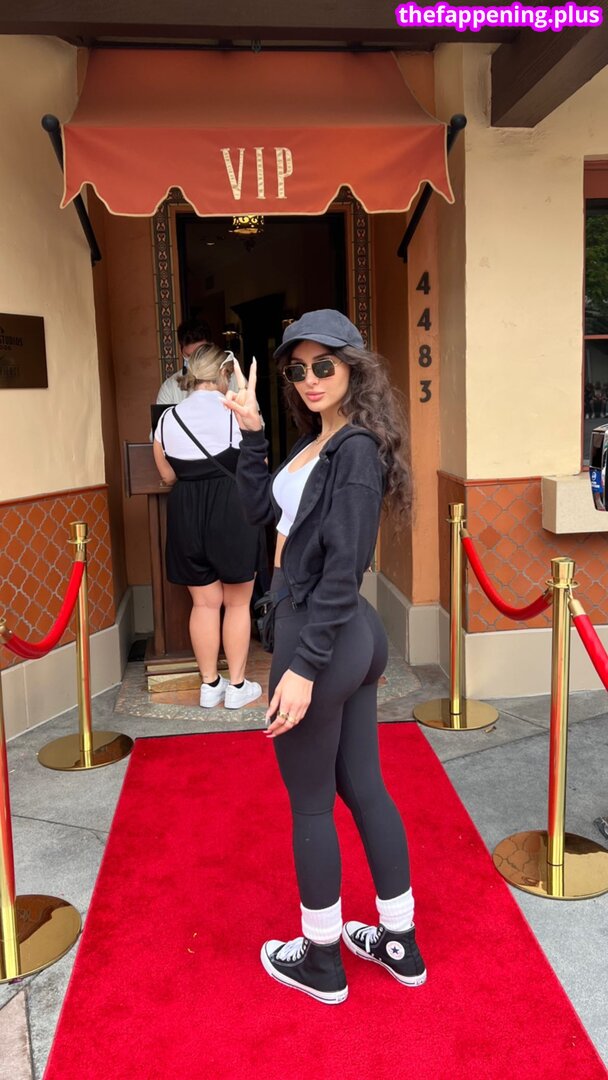 Sssniperwolf / leaked private photo uncensored HD quality
