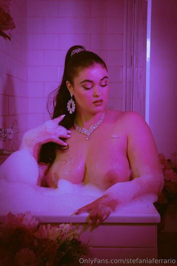 Stefania ferrario  page leaked private photo uncensored HD quality