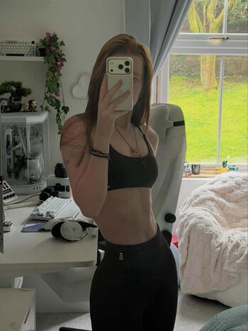 Strawbz leaked private photo uncensored HD quality