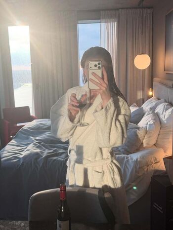 Strawbz leaked private photo uncensored HD quality