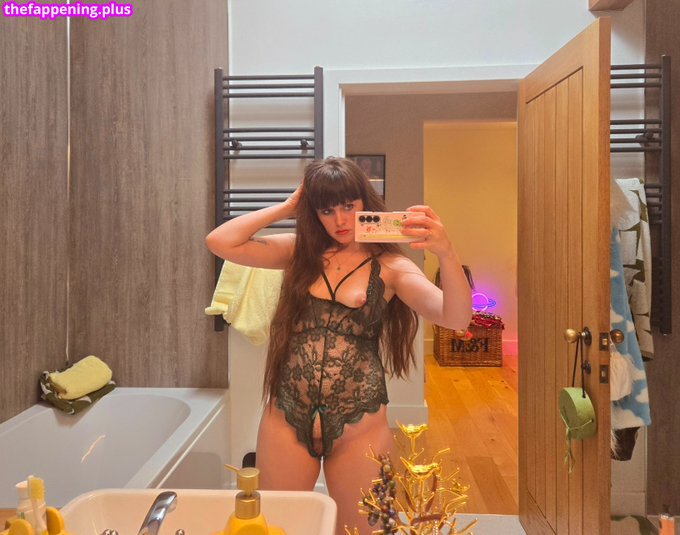 Baileybambam leaked private photo uncensored HD quality