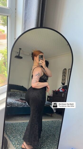 Taylor hutchings leaked private photo uncensored HD quality