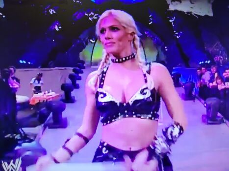 Torrie wilson page leaked private photo uncensored HD quality