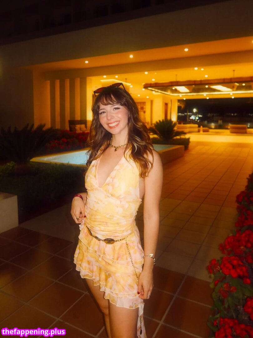 Bestjuli leaked private photo uncensored HD quality