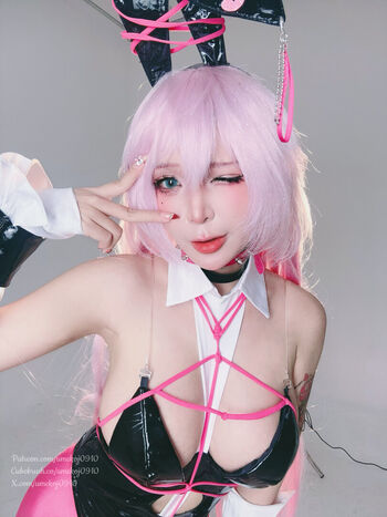 Umeko j  page leaked private photo uncensored HD quality