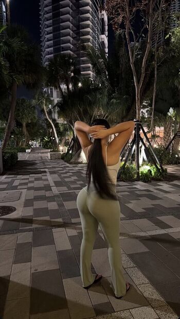 Urlocalmodel leaked private photo uncensored HD quality