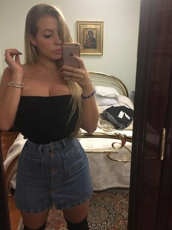 Valentina di rocco leaked private photo uncensored HD quality