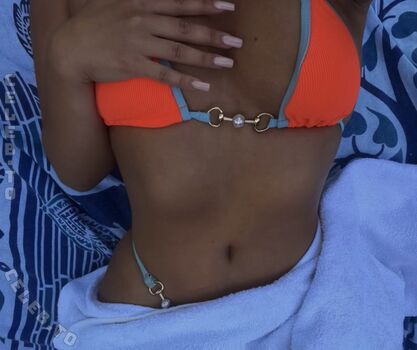 Valonaash page leaked private photo uncensored HD quality