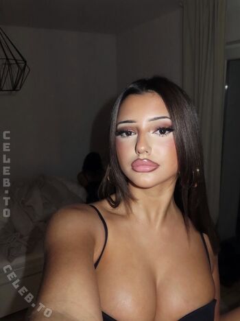 Victorija ic page leaked private photo uncensored HD quality