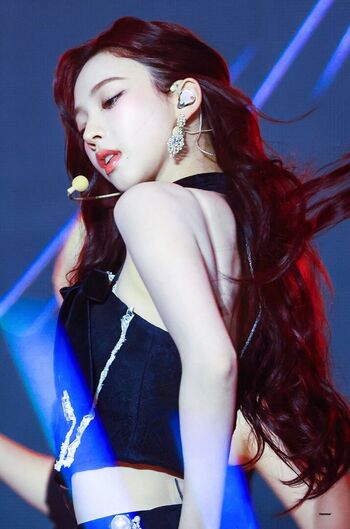 Womenk pop page leaked private photo uncensored HD quality