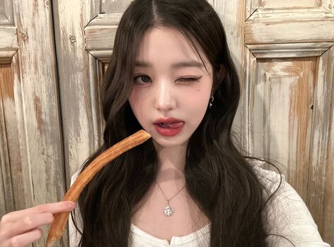 Womenk pop leaked private photo uncensored HD quality
