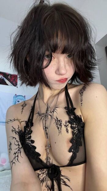 Yoursmalldoll leaked private photo uncensored HD quality