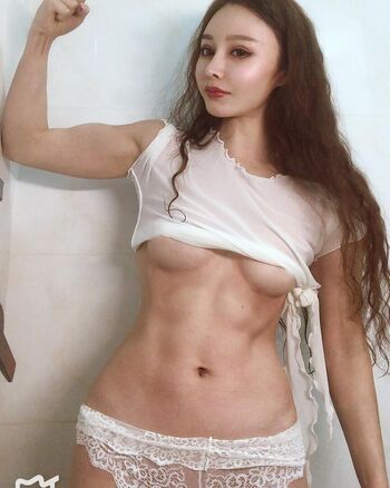 Yuan herong page leaked private photo uncensored HD quality