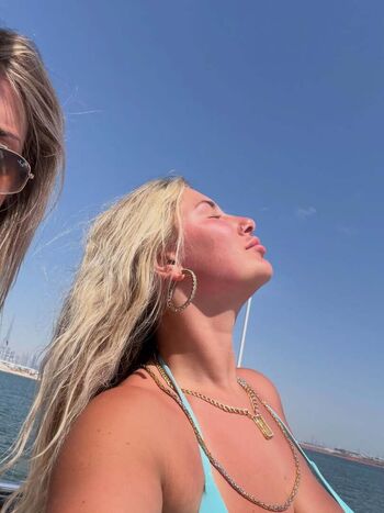 Zeynep akcam leaked private photo uncensored HD quality