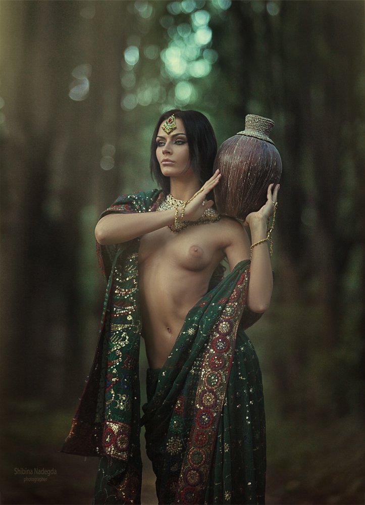 Naked Sunny Leone Indian