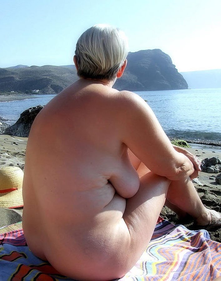 Plump Nudist