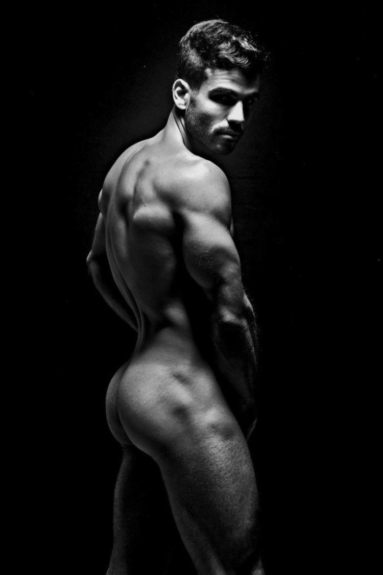 Dylan Velra Model Naked