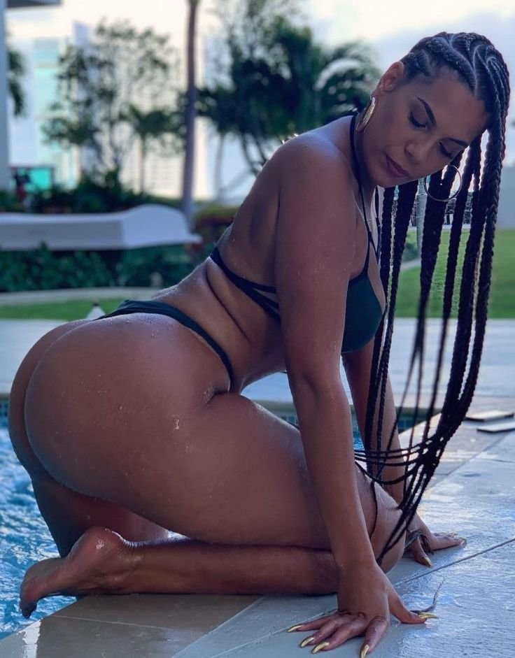 Modrah DYME Bikini Naked