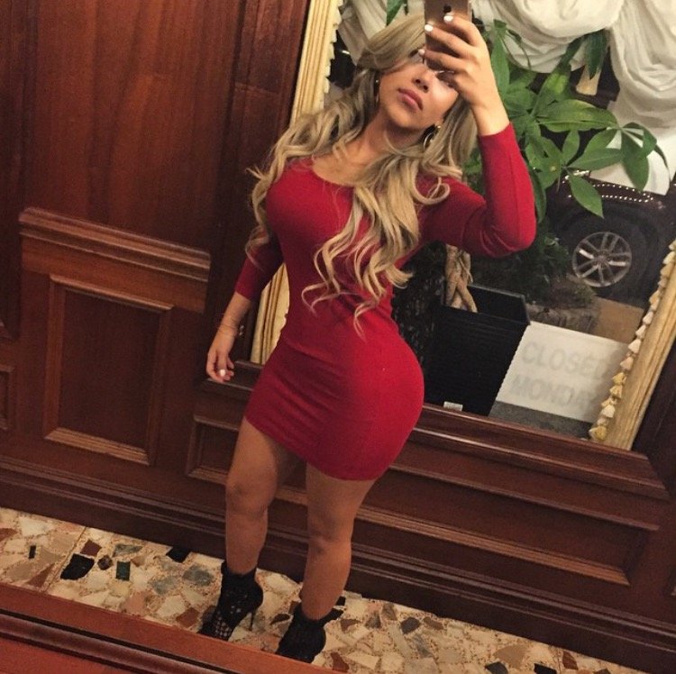 Julie J Curve Getfitjules Instagram