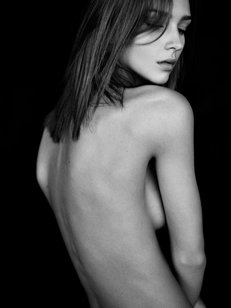 Rachel Cook Model Toples