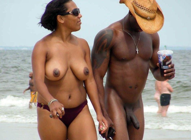 Little nudists in Brazil