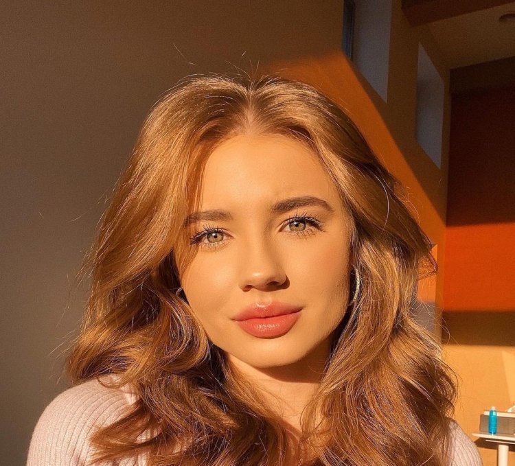 Lisa Vasilenko Cosplay